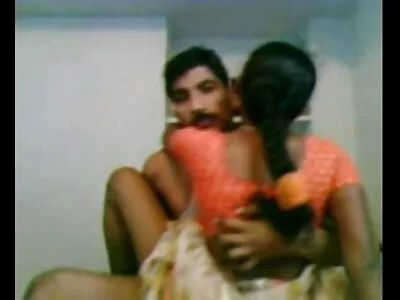 Spontaani seksi porno m autossa