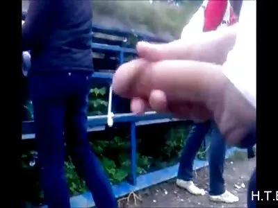 Pyöreä pusku vauva strippaus filmxxx