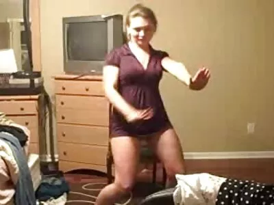 Hellävarainen suihinotto alkaen brunette ja xx p0rn0 cum kasvoille