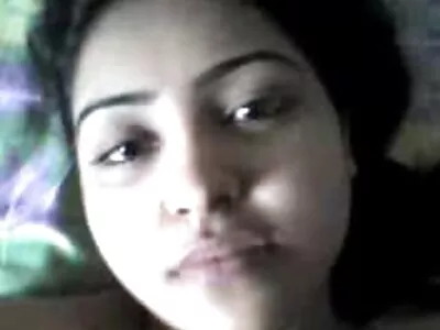 Helvetin hoikka porno yu ruskeaverikkö nokassa