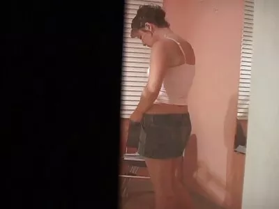 Kaksi tatuoitua verkkokameramallia rakastaa hänen kukkoansa xxx prorno