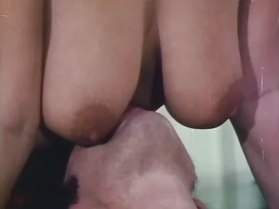 Söpö milf porno xxx 18 tipu imee todellinen iso mulkku