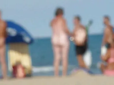 Tyttö valitsee porno fube ostajan
